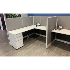 Used Friant Systems 2 Cubicle Workstation