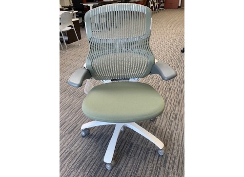 New Knoll Generation Chair