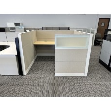 A Used Teknion Leverage Cubicle Workstation