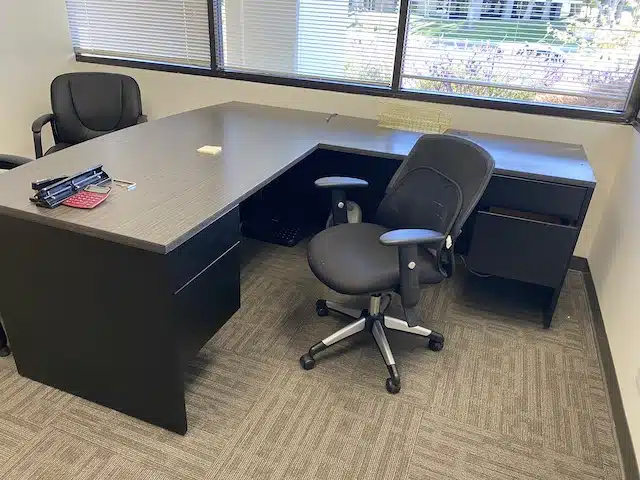Used Executive Bowfront L Shape Desk Right Return 2 Used Executive Bowfront L Shape Desk Right Return 2