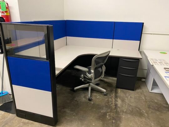 A Pre Owned Refurb Blend Herman Miller Ethospace Cubicle C