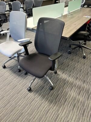 EOS Synx Black Mesh Fabric Chair