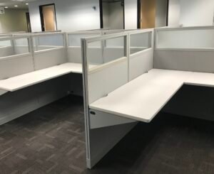 Pre Owned * Hon Initiate Cubicle