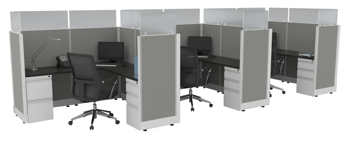 26253 3 person cubicle with glass dividers 1