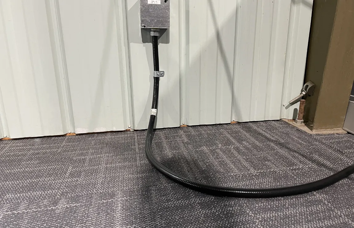 27376 base feed for office star powered cubicles 1