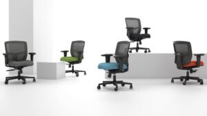 Friant Zone Too Compact Task Chair